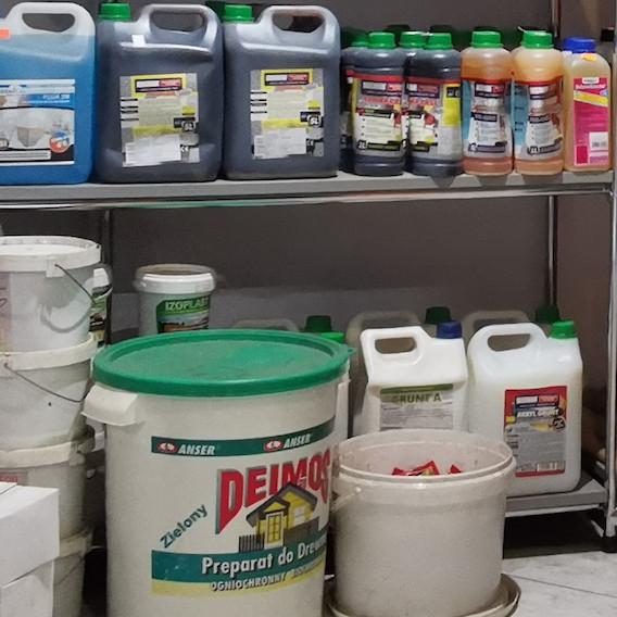 Zdjęcie chemii budowlanej